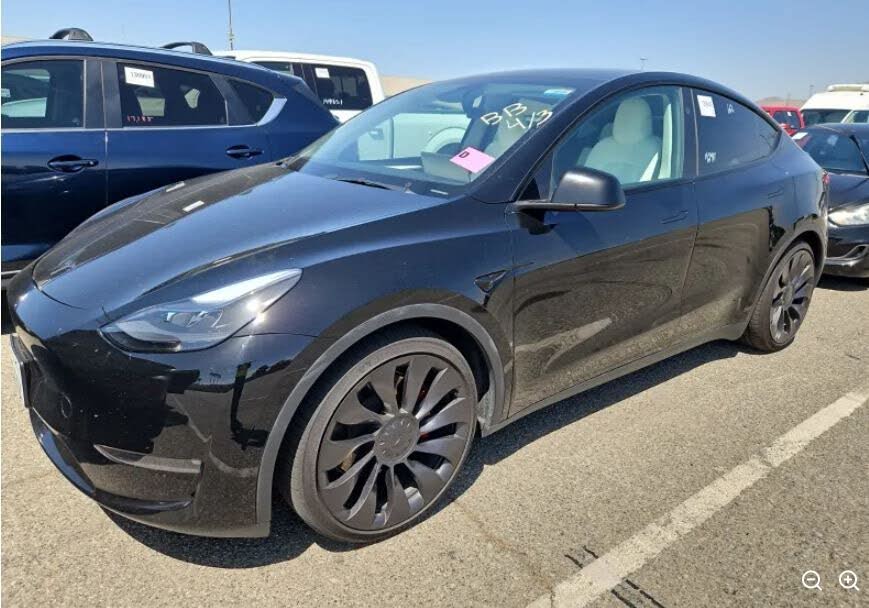 2023 Tesla Model Y Performance