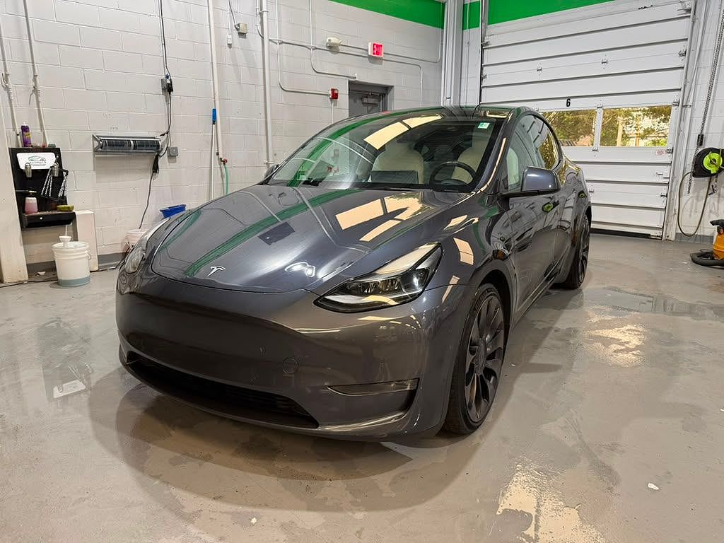 2022 Tesla Model Y Performance