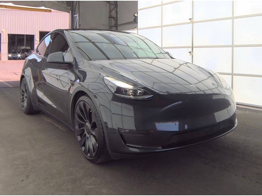 2024 Tesla Model Y Performance