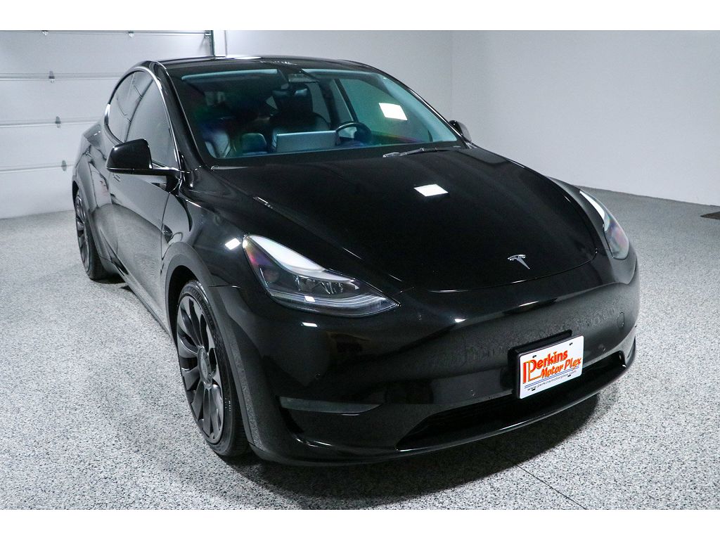 2022 Tesla Model Y Performance AWD W/ AUTOPILOT