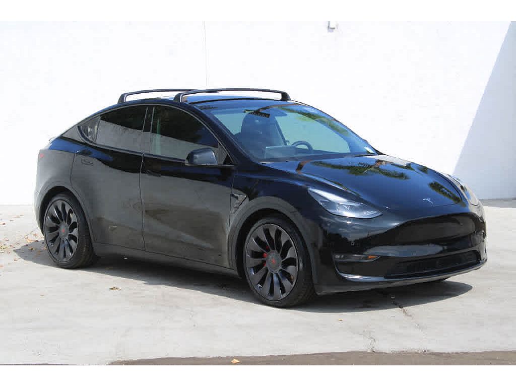 2022 Tesla Model Y photo 1