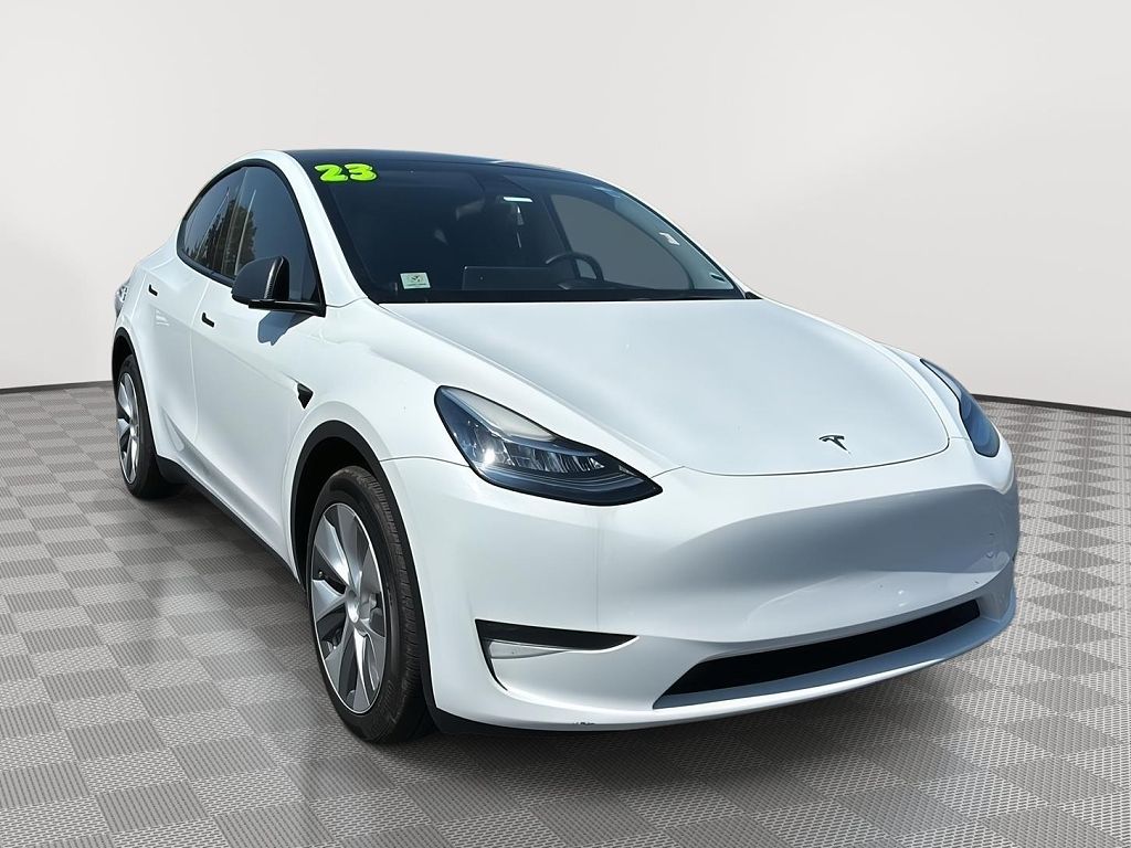 2023 Tesla Model Y Performance