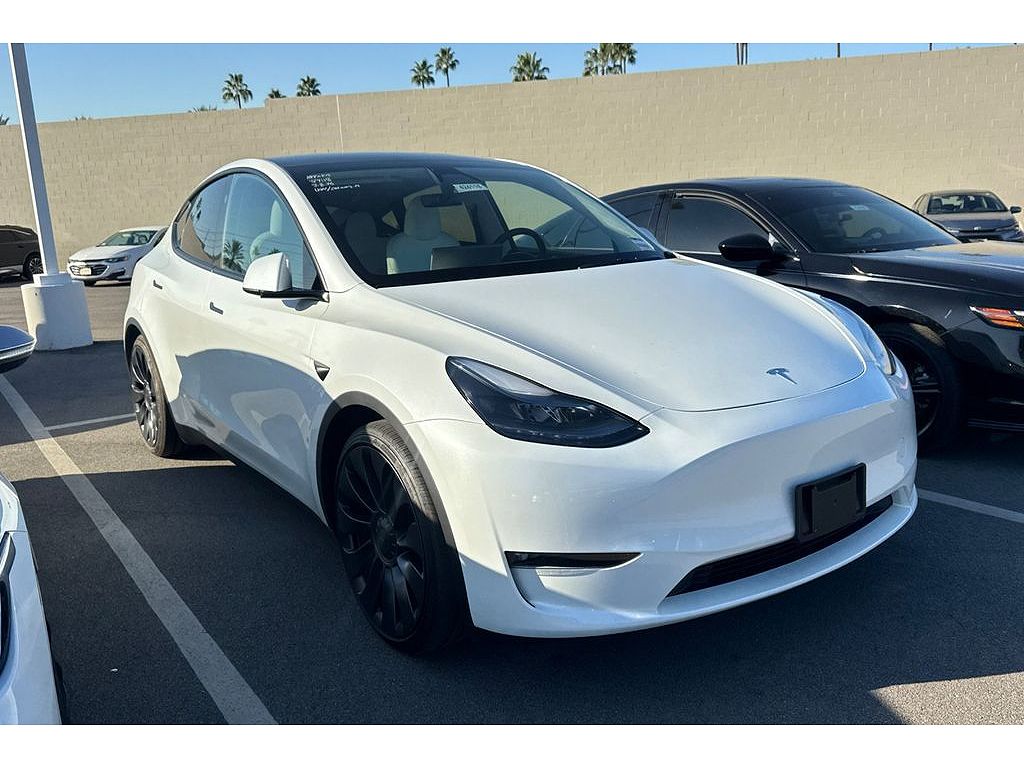 2025 Tesla Model Y Performance