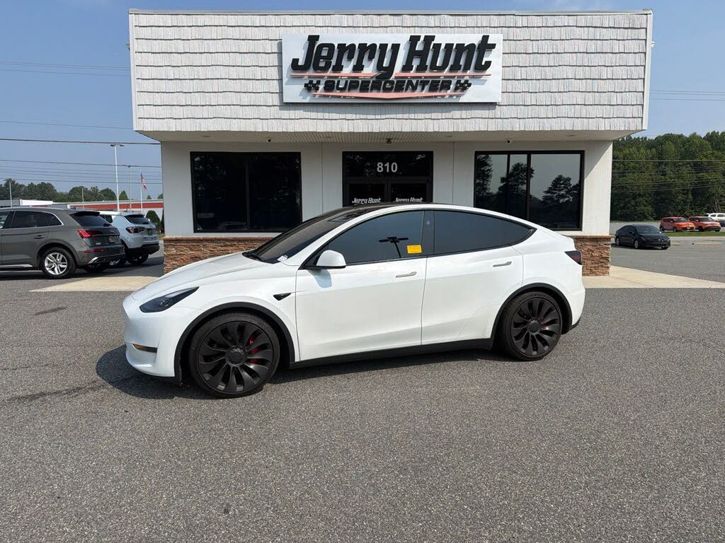 2023 Tesla Model Y Performance