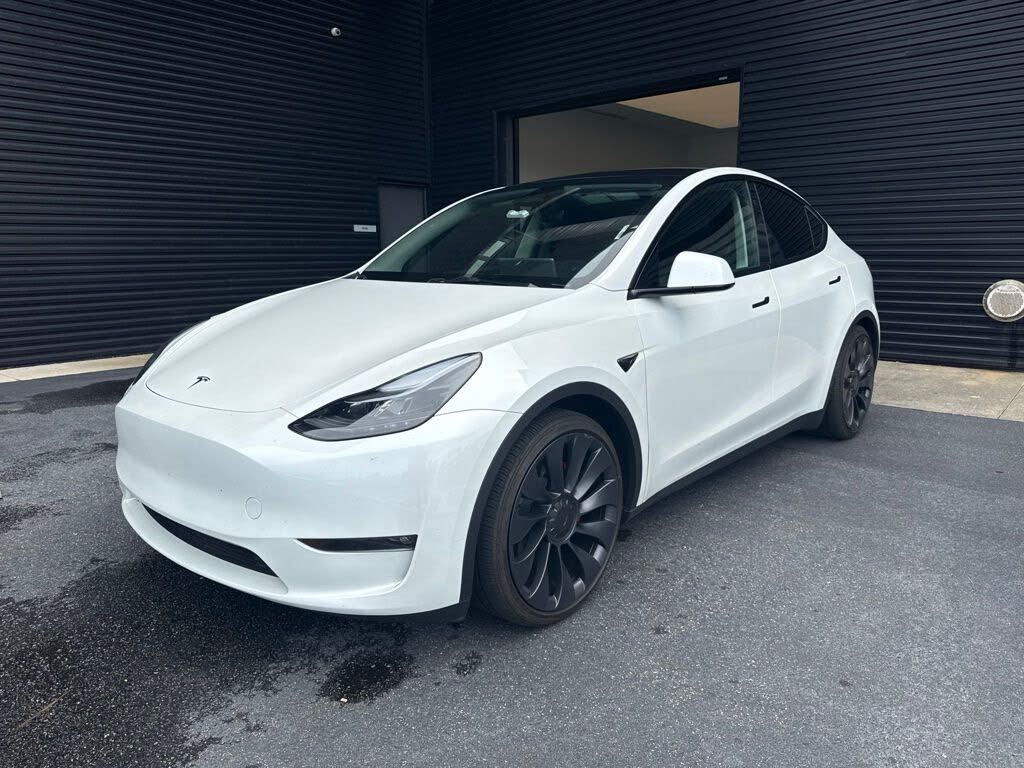 2024 Tesla Model Y Performance