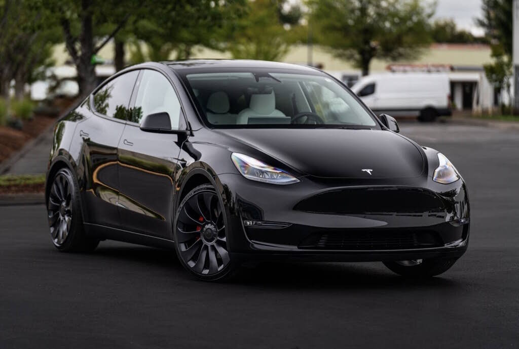 2024 Tesla Model Y Performance