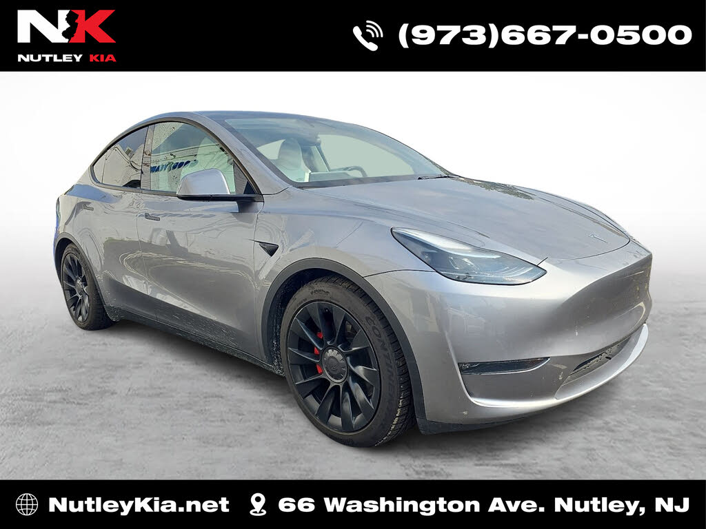 2025 Tesla Model Y Performance
