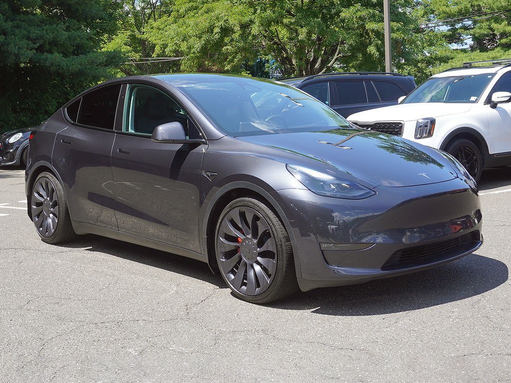 2024 Tesla Model Y Performance