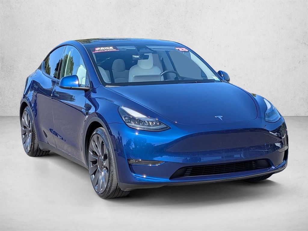 2025 Tesla Model Y Performance