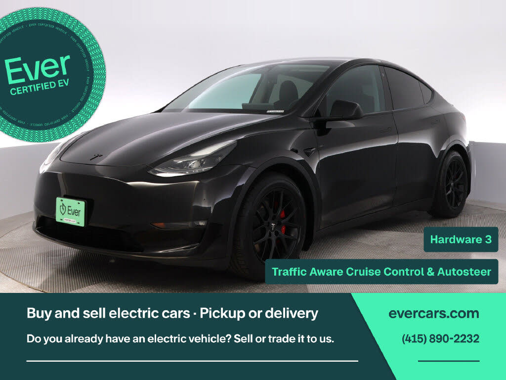 2023 Tesla Model Y photo 1