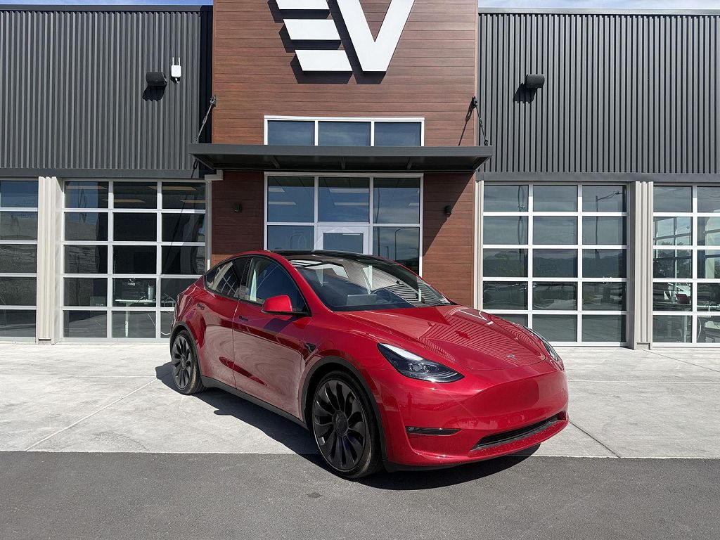 2023 Tesla Model Y Performance