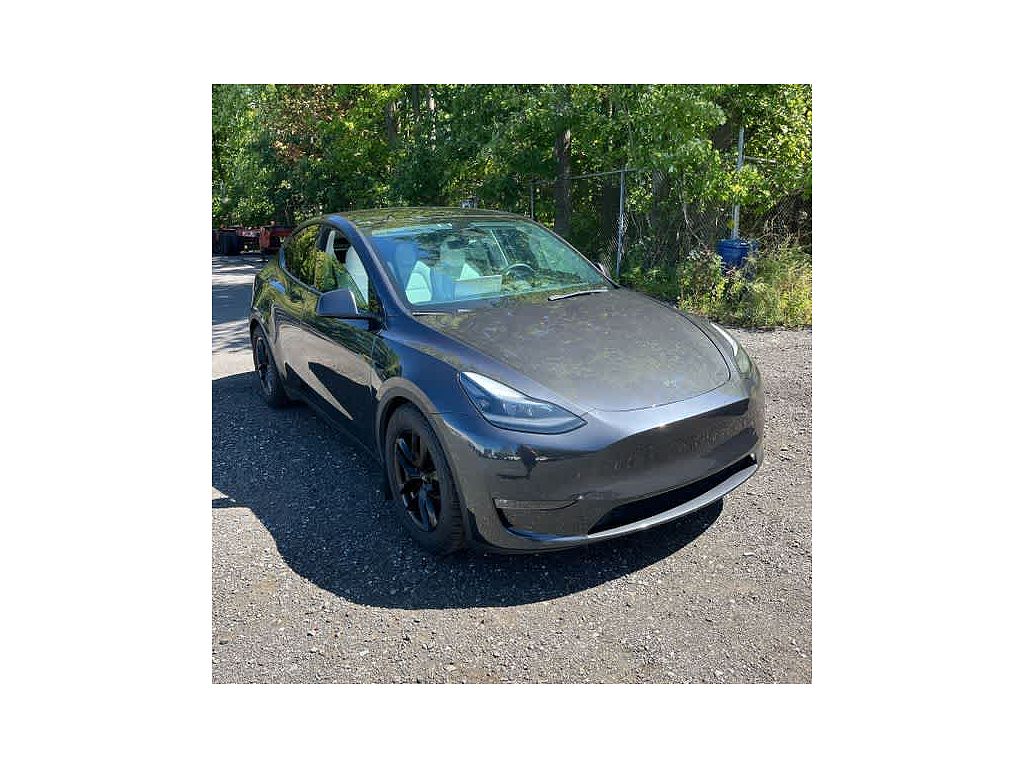 2024 Tesla Model Y Performance