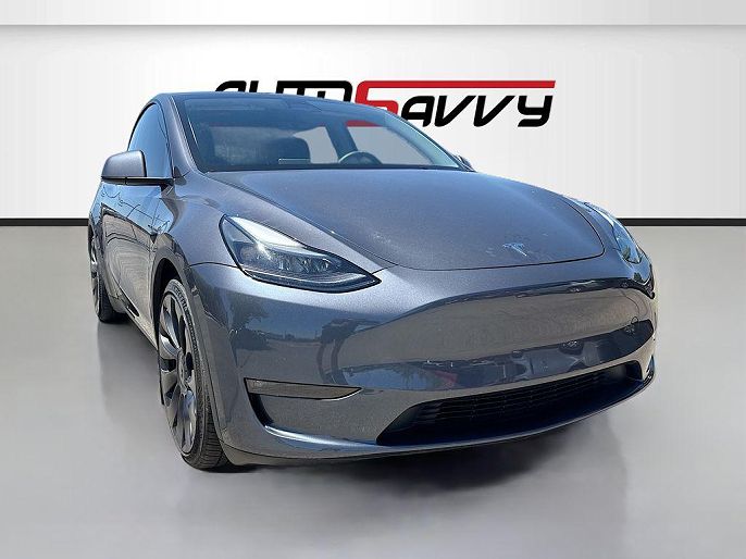 2023 Tesla Model Y Performance
