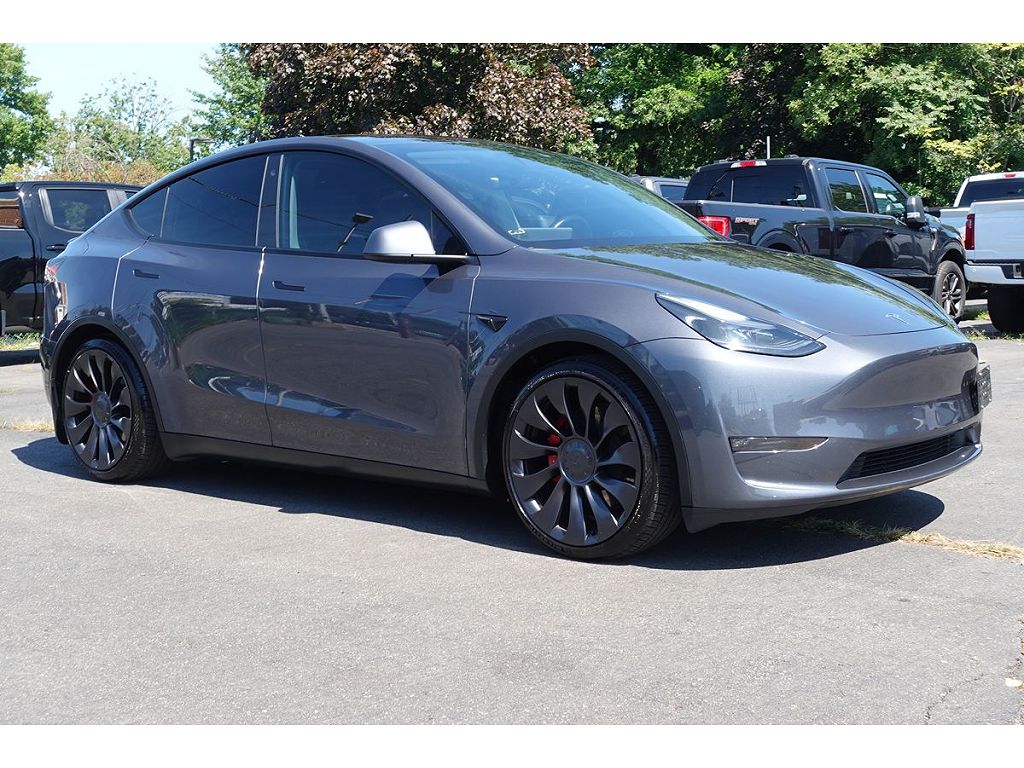 2023 Tesla Model Y Performance