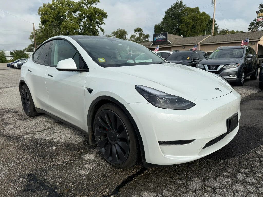2023 Tesla Model Y Performance