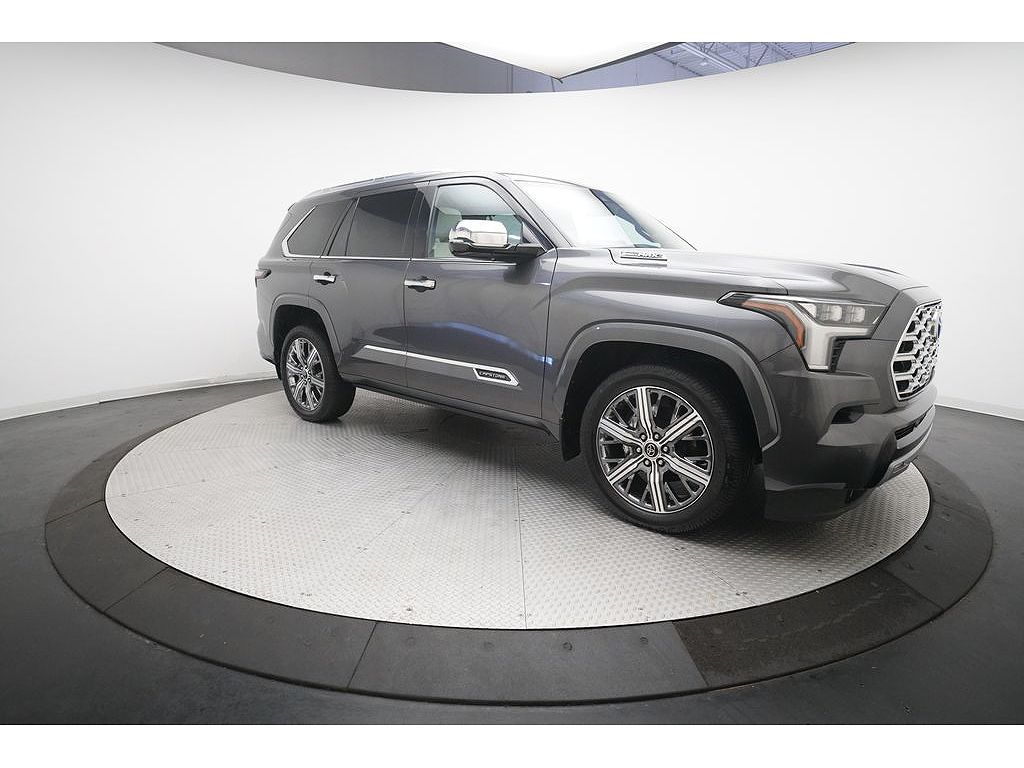 2023 Toyota Sequoia Capstone