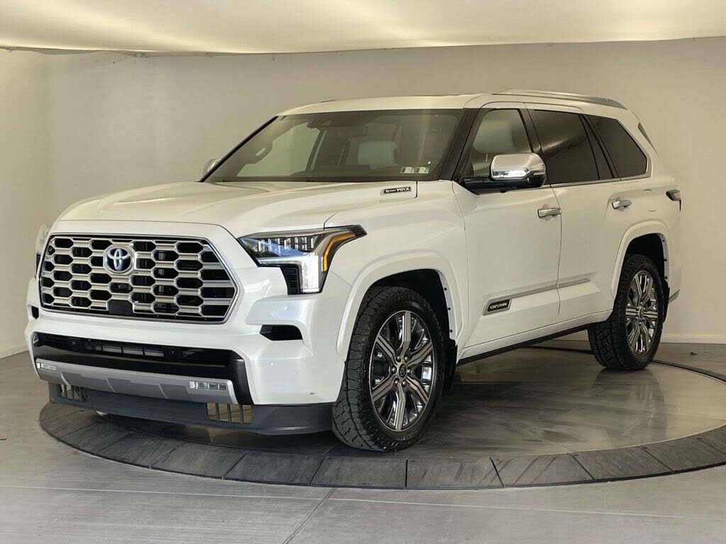 2023 Toyota Sequoia Capstone