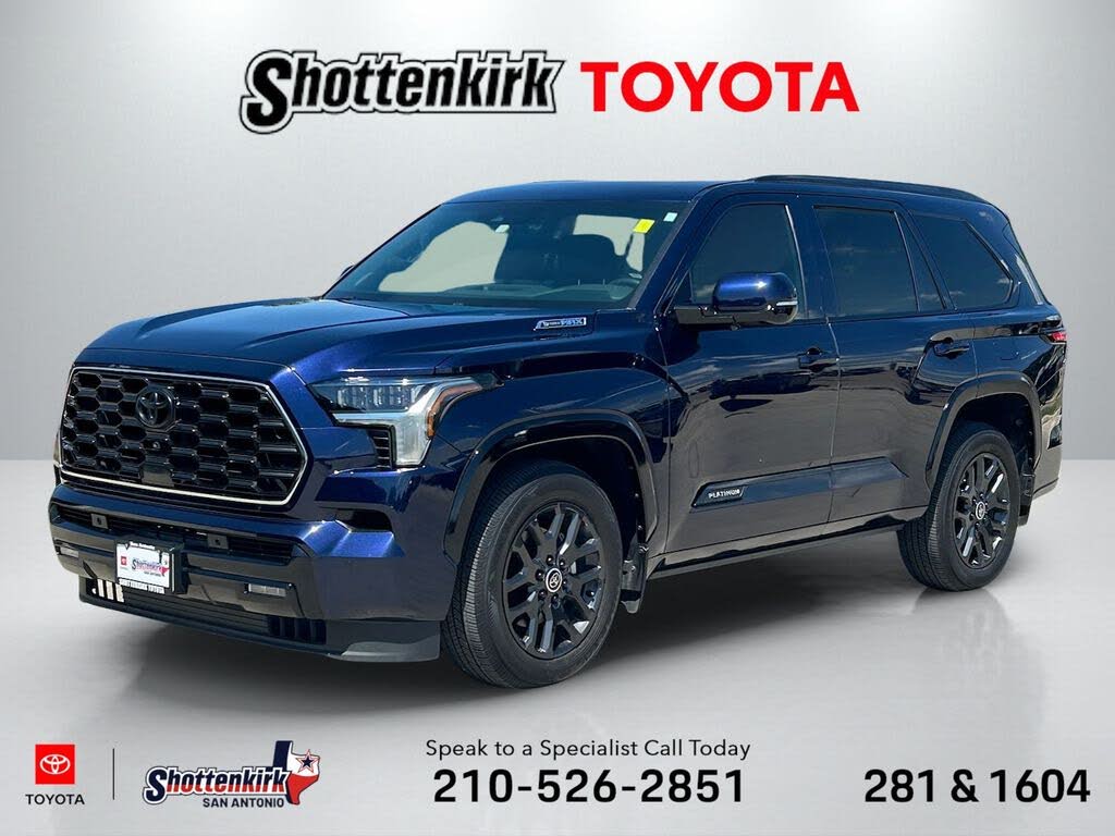 2024 Toyota Sequoia SR5
