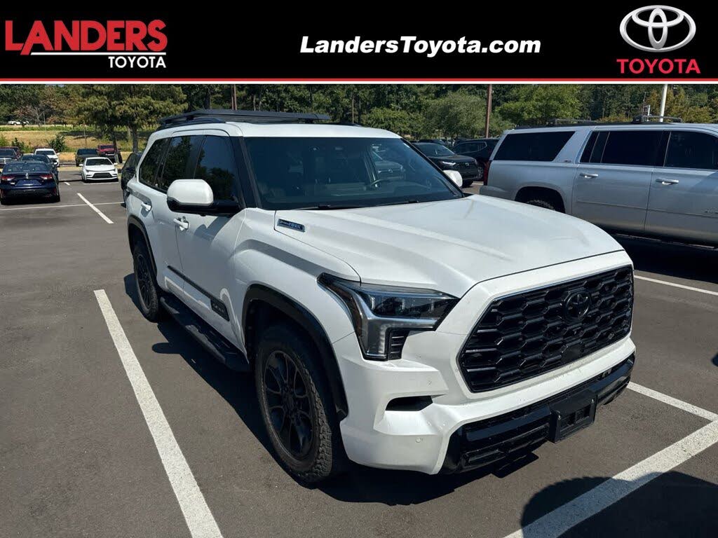 2024 Toyota Sequoia SR5