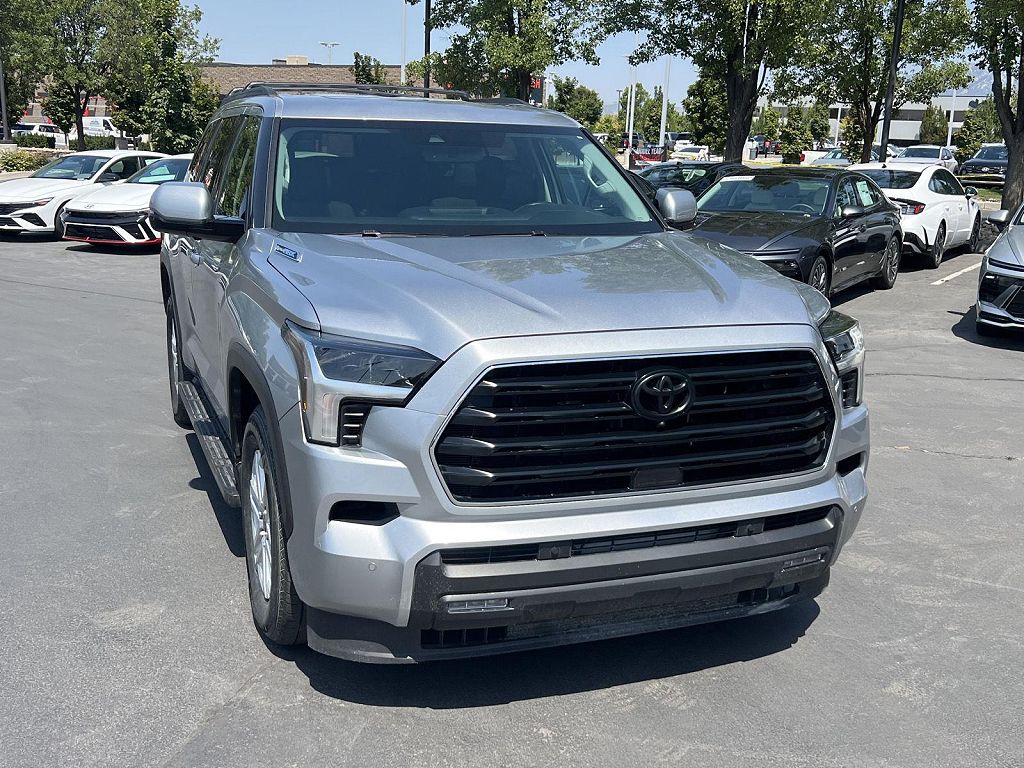 2023 Toyota Sequoia Platinum