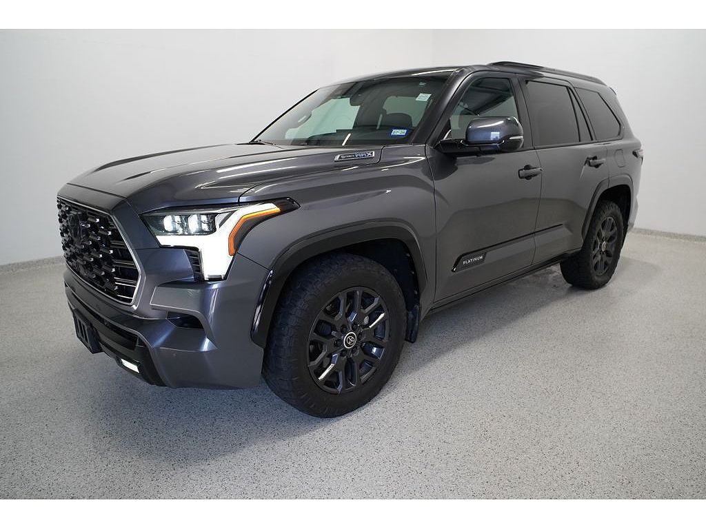 2024 Toyota Sequoia SR5