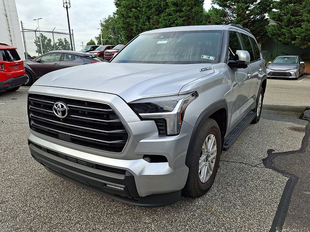 2025 Toyota Sequoia SR5