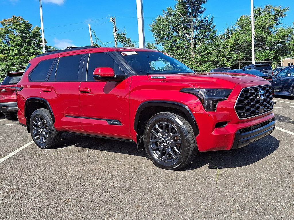 2023 Toyota Sequoia SR5