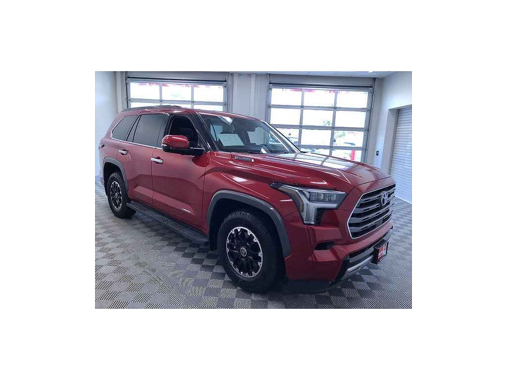 2023 Toyota Sequoia Platinum