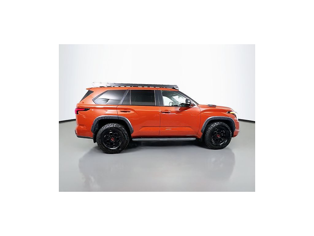 2024 Toyota Sequoia SR5
