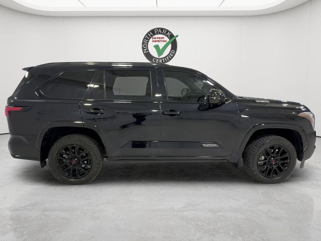 2024 Toyota Sequoia SR5