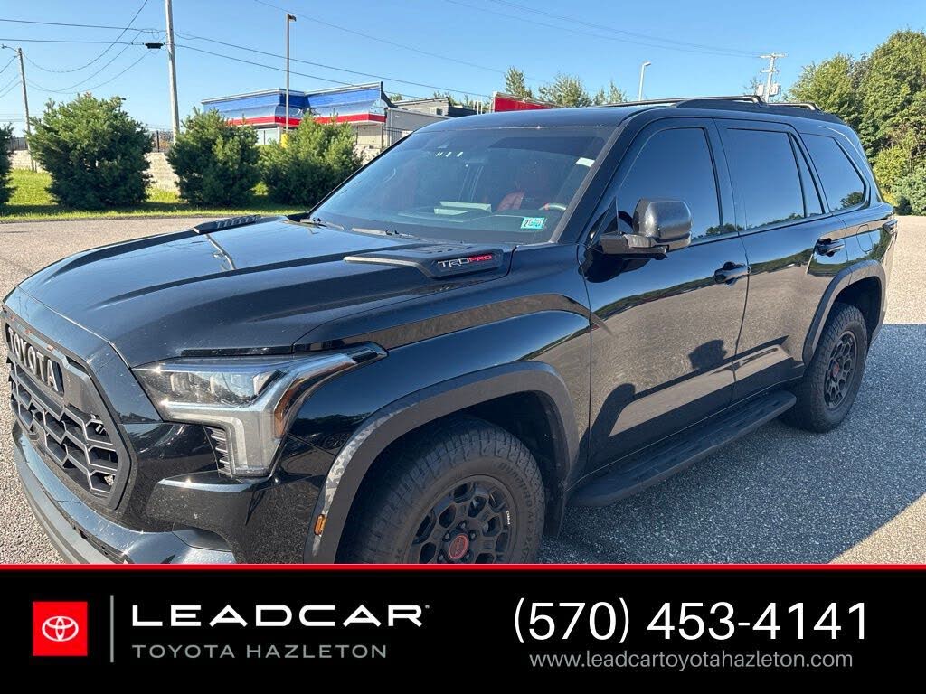2024 Toyota Sequoia SR5
