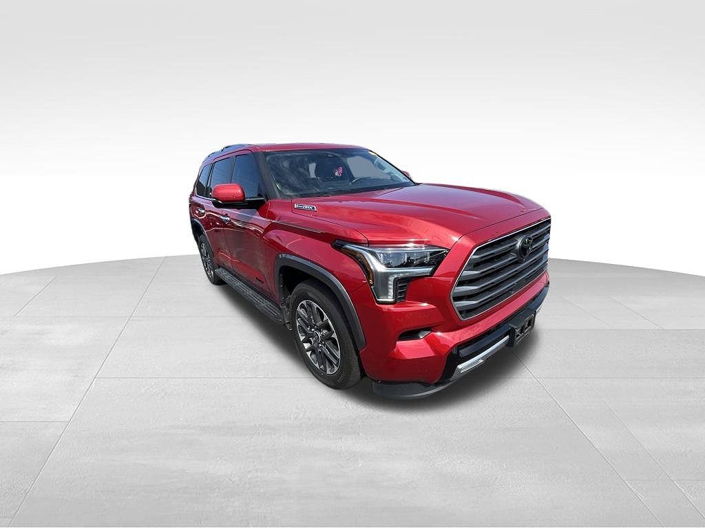 2024 Toyota Sequoia SR5