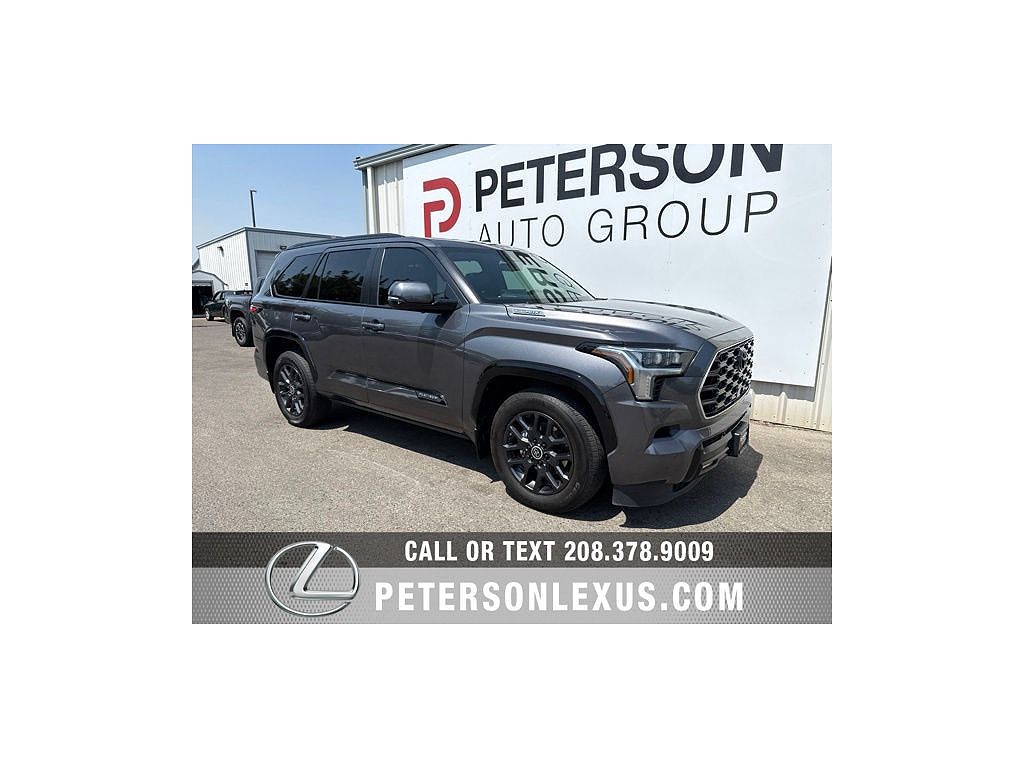 2024 Toyota Sequoia SR5