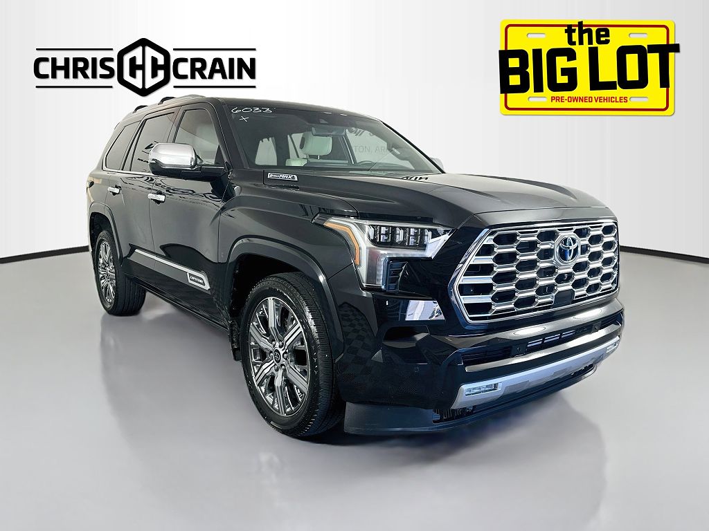 2024 Toyota Sequoia SR5