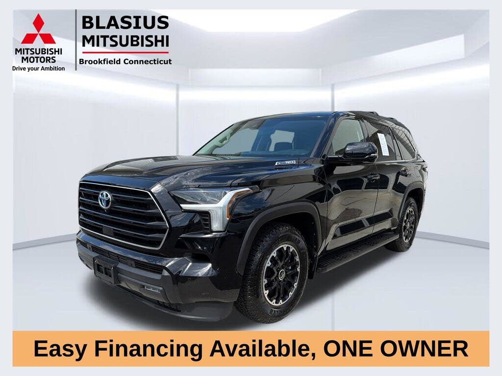 2023 Toyota Sequoia SR5