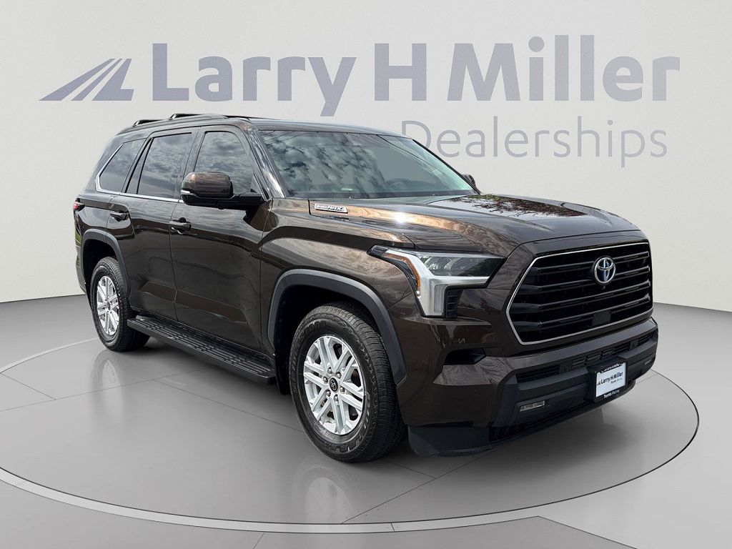 2023 Toyota Sequoia Platinum