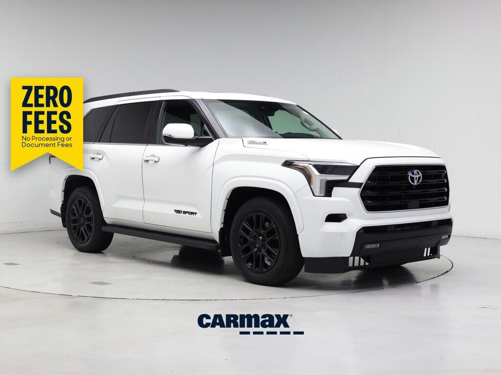 2024 Toyota Sequoia SR5