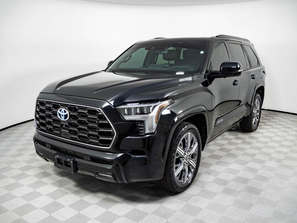 2023 Toyota Sequoia SR5