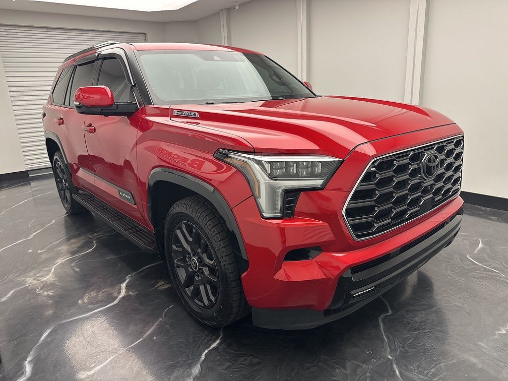 2024 Toyota Sequoia SR5