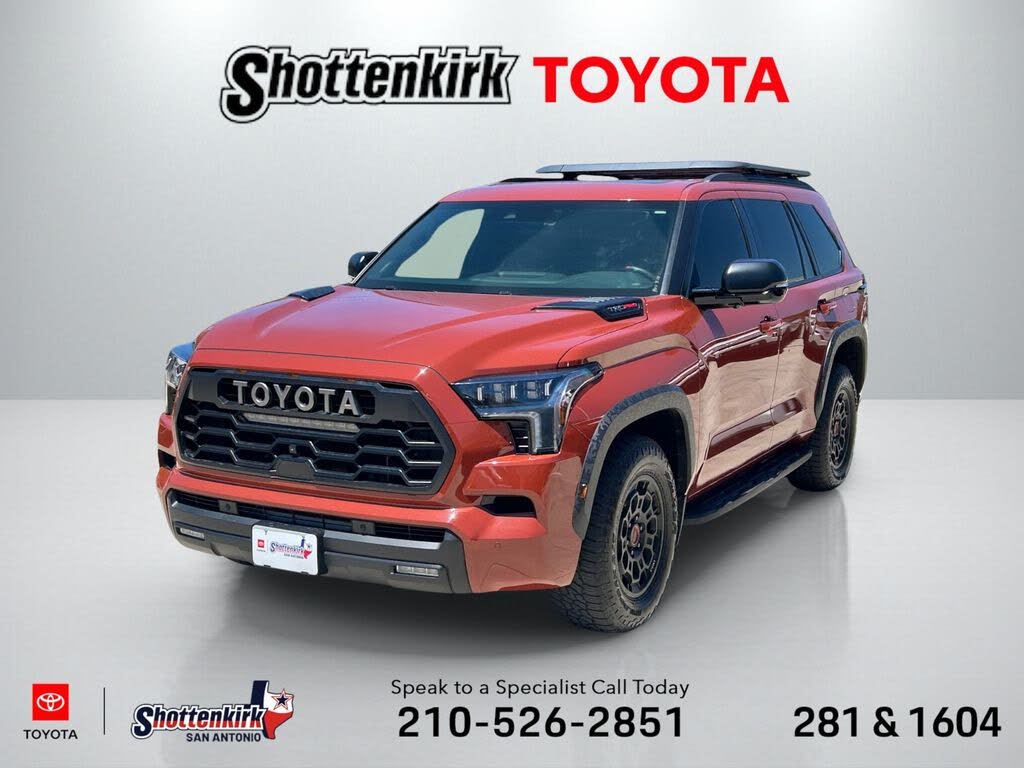 2024 Toyota Sequoia SR5