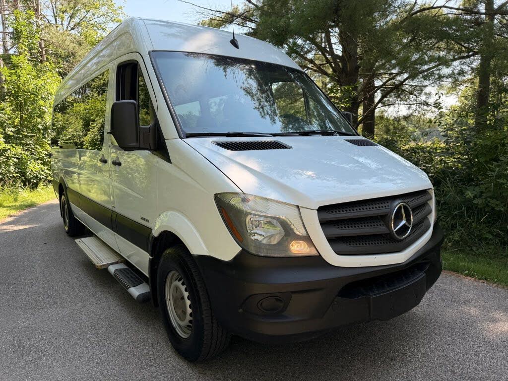 2016 Mercedes-Benz Sprinter 2500 170 WB Passenger