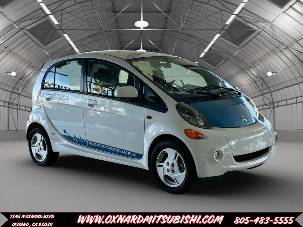 2012 Mitsubishi i-MiEV photo 1