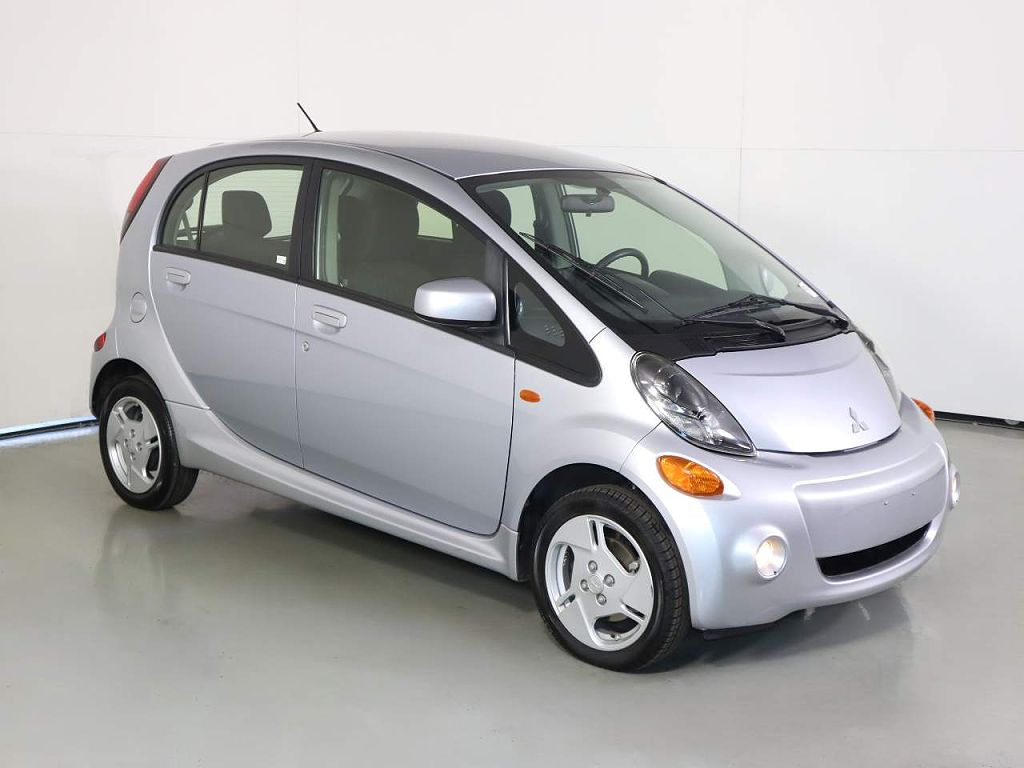 2016 Mitsubishi i-MiEV ES