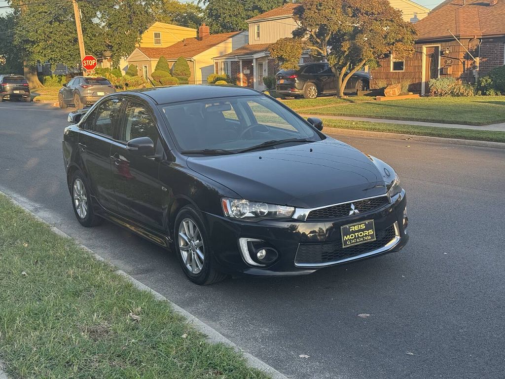 2016 Mitsubishi Lancer ES