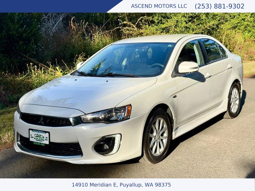 2016 Mitsubishi Lancer ES