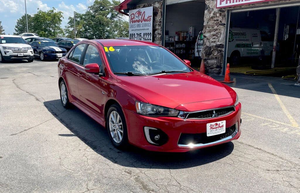 2016 Mitsubishi Lancer ES