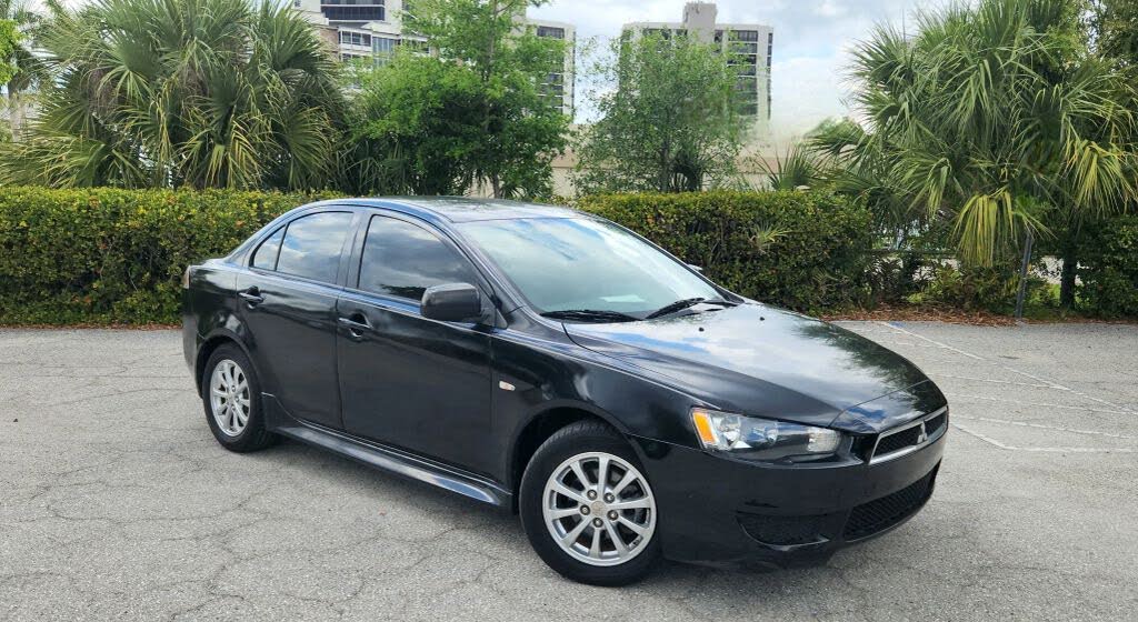 2013 Mitsubishi Lancer ES