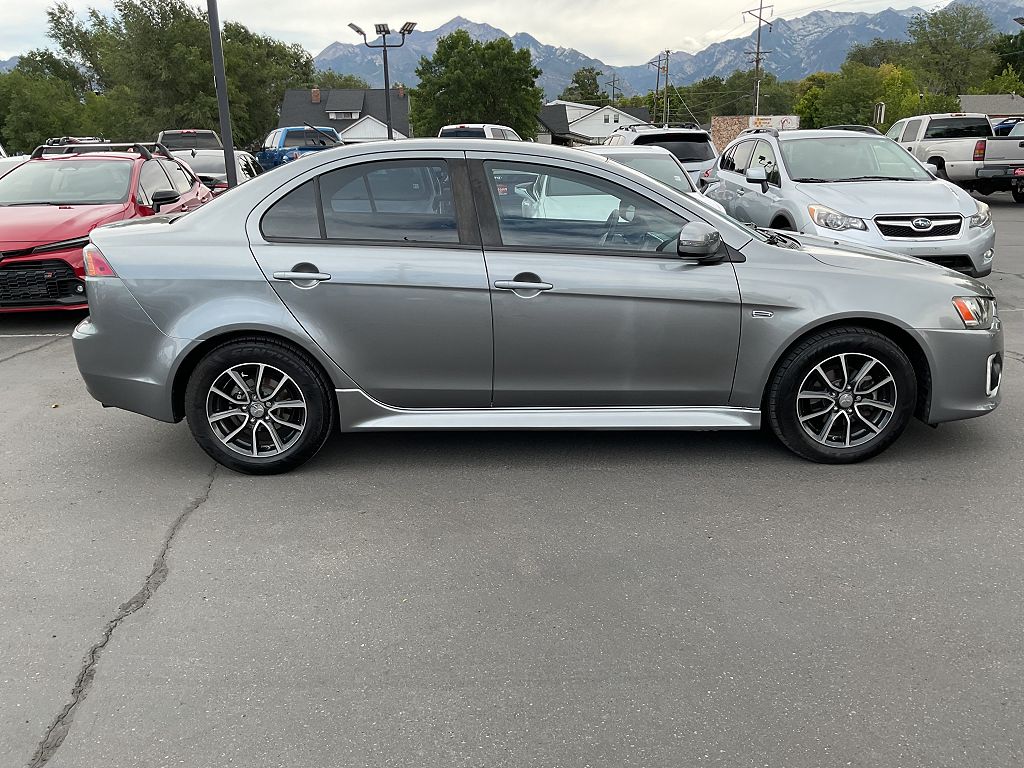 2017 Mitsubishi Lancer LE