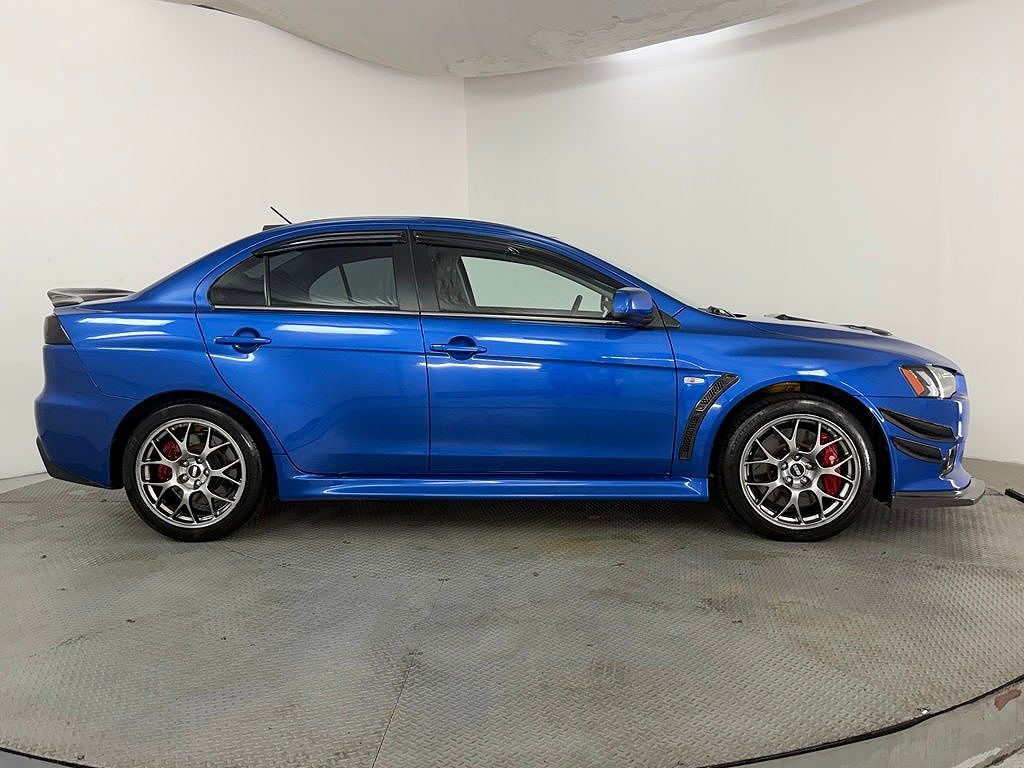 2012 Mitsubishi Lancer Evolution MR