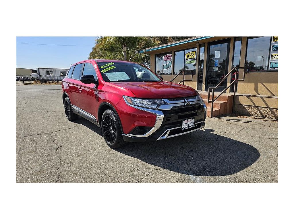 2020 Mitsubishi Outlander ES